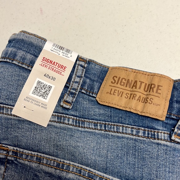 🎉HP🎉NWT Signature Levi’s  Super Flex Slim 40x30 - Picture 5 of 9